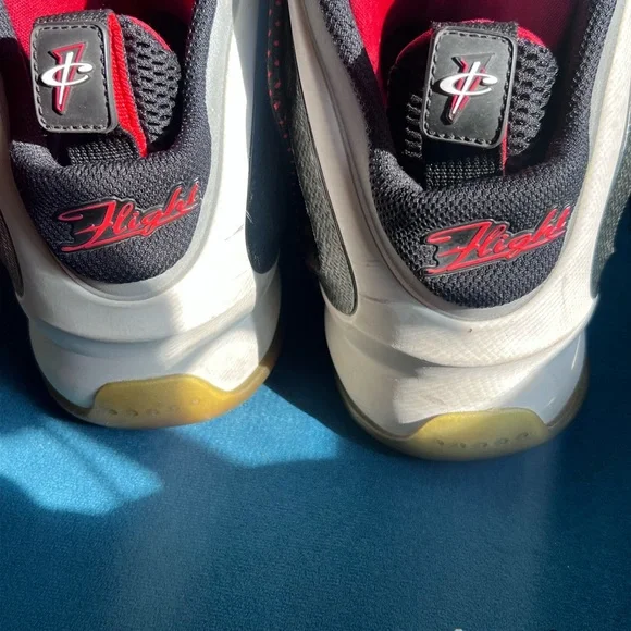 Nike Lil Penny Posite Sneakers White Gray Red 9.5 Mens - Picture 8 of 14